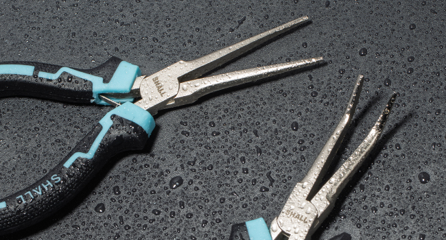 needle nose pliers