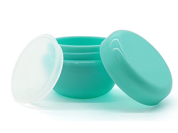 travel lotion container