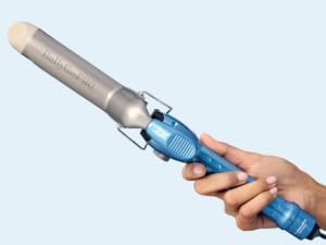 NANO TITANIUM 1 ¼" CURLING WAND