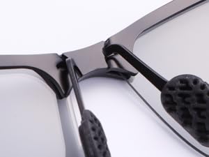 Polarized Photochromic Sunglasses_Adjustable Nose Pads