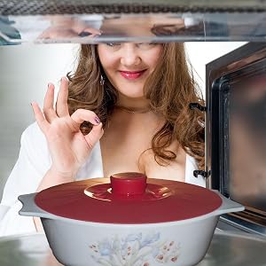 Red Silicone Lid in Microwave
