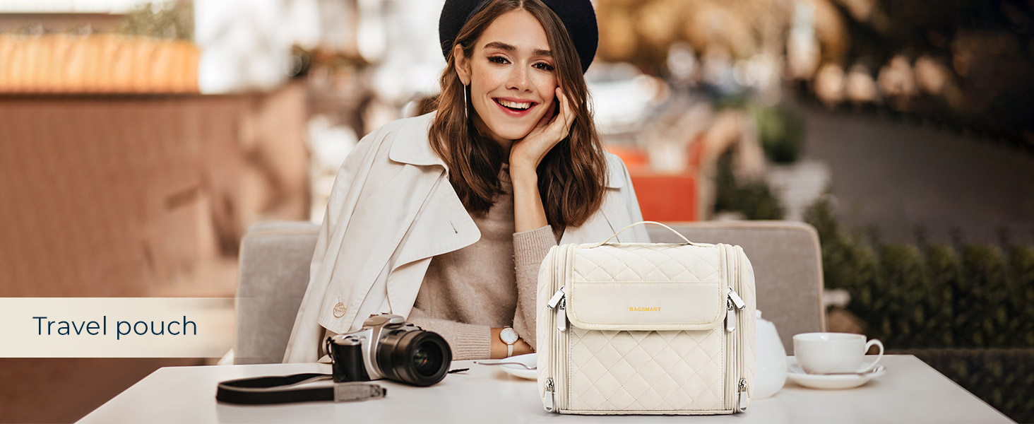 BAGSMART Cosmetic Bag