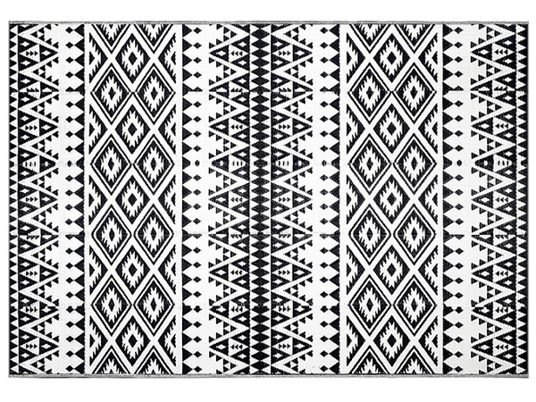 outdoor rug