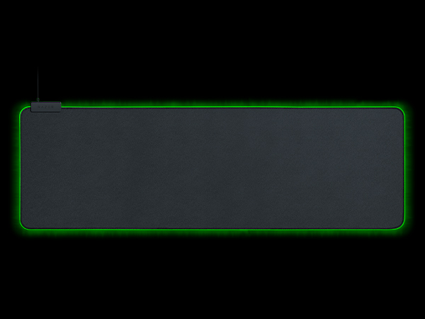 Goliathus Extended Chroma RGB soft mouse mat
