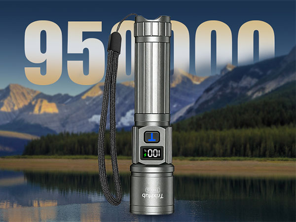High Lumens Flash Light
