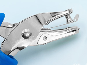 single hole punch