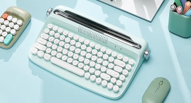 YUNZII ACTTO B303 Wireless Typewriter Keyboard, Retro Bluetooth Aesthetic Keyboard