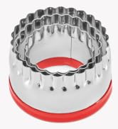 fluted round cookie cutter