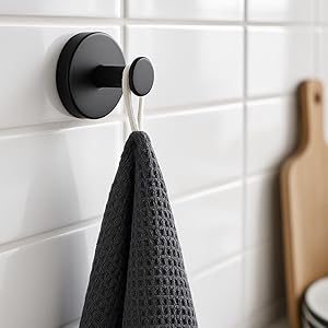 sch_black_towel