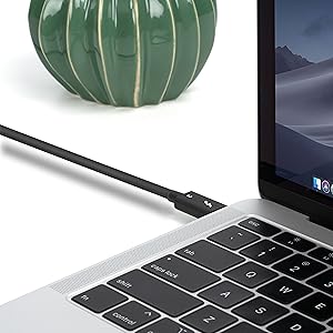 Thunderbolt 3 cable plugged into laptop
