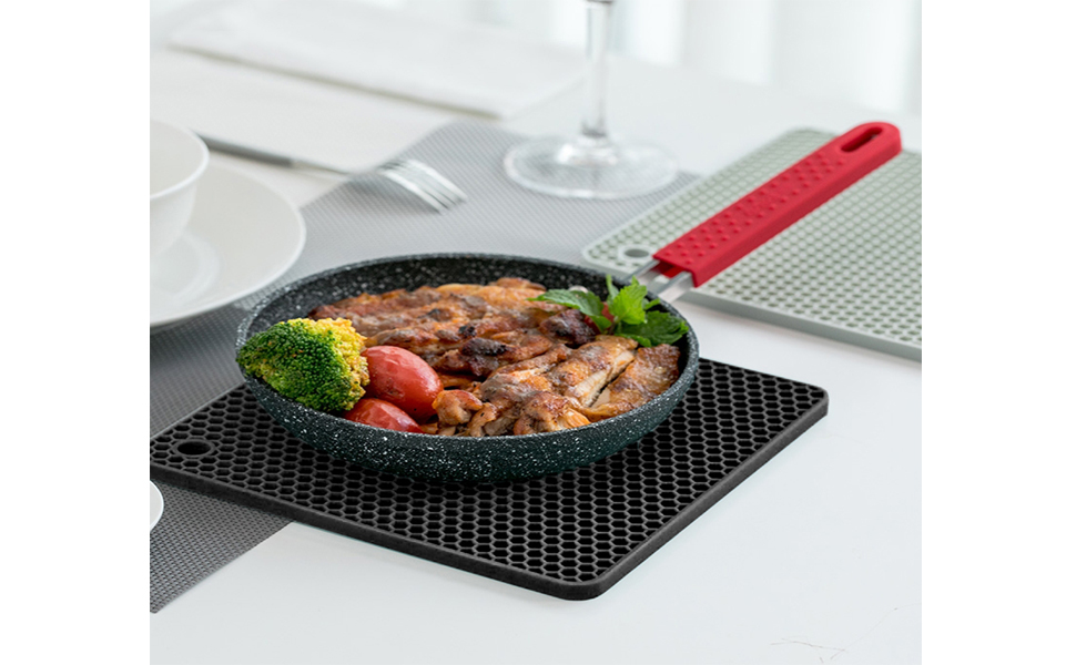 Silicone Trivet Mats Premium Heat Resistant Pot Holders,Trivets for Hot Dishes - Thick Hot Pads
