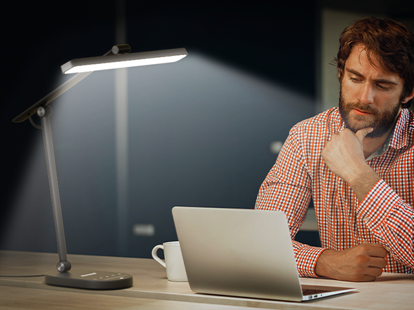 desk lamp