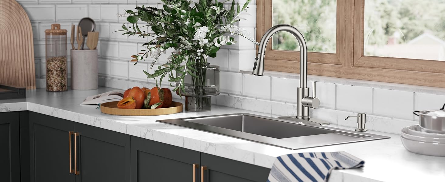 Single Handle kitchen faucet