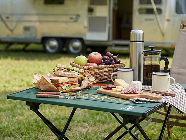 RV table