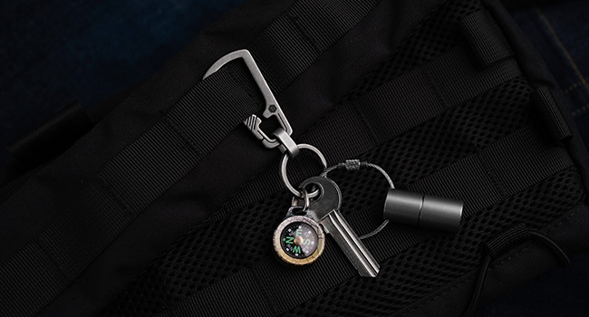 carabiner titanium