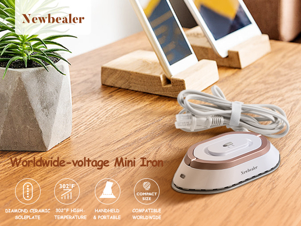 Dual-voltage Mini Iron Portable Ceramic panel Dry Wet Ironing travel iron 220v dry clothes