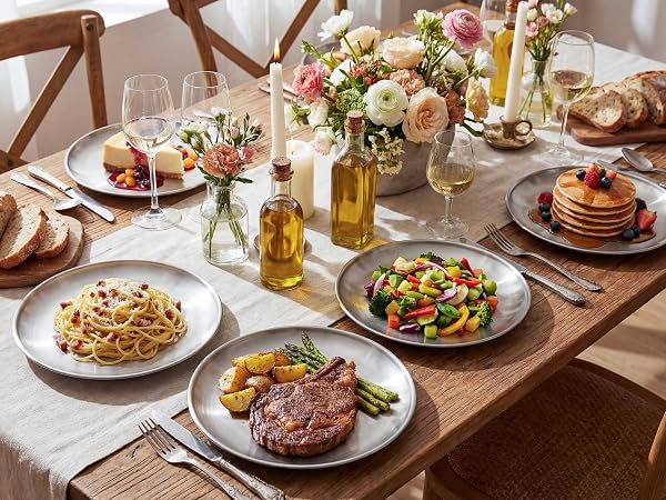Dinner Plates Set