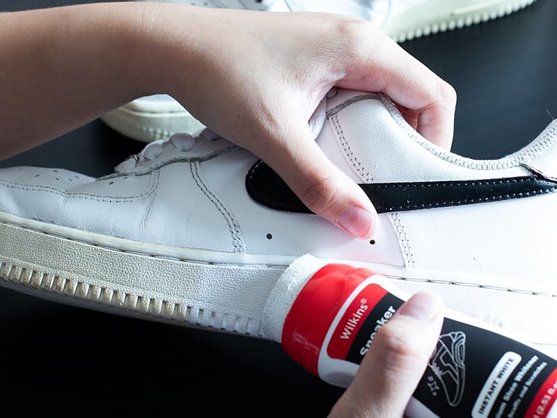 white shoe polis