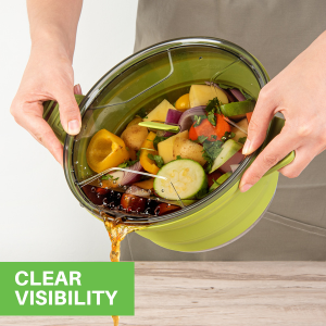 These silicone pots allow you to boil tea or cook food with while traveling.