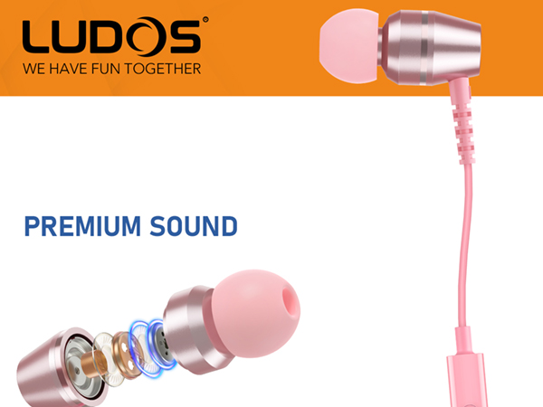 wired earbuds
