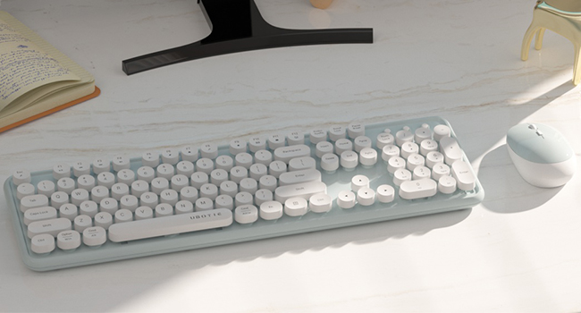 wireles computer keyboard and mouse