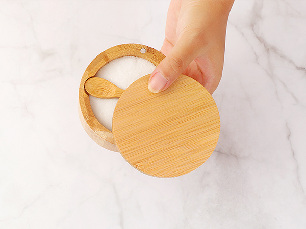 salt cellar with lid