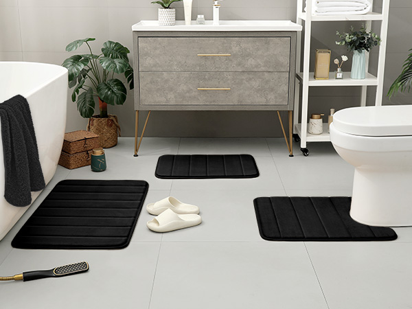 Bathroom rug set