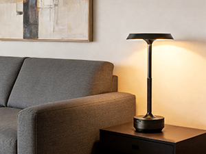 GKKBO Wireless Table Lamp Rechargeable 5000mAh Battery Powered