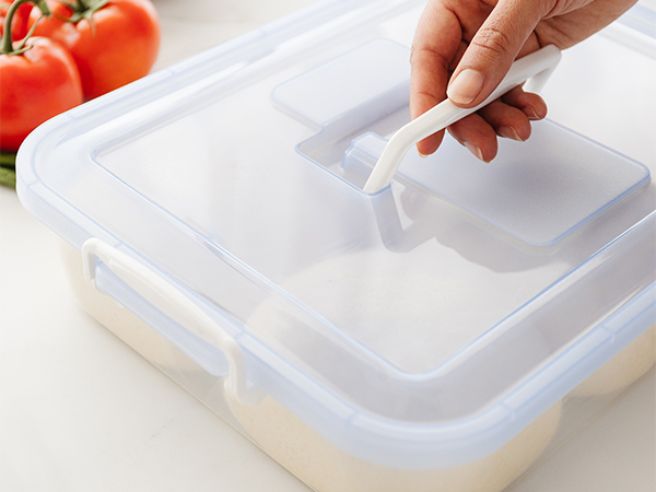 Convenient Built-In Carry Handle
