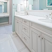 FRESHENS – Leaves your bathroom smelling clean!
