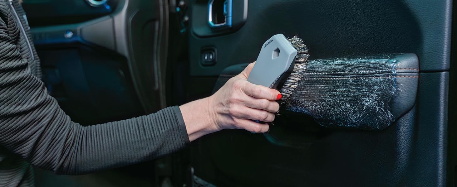 VK Leather Brush