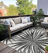 Rugshop Tropical Leaves Nature Inspired Indoor/Outdoor Area Rug 5' x 7' Black
