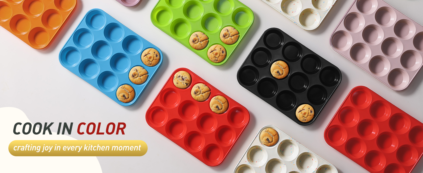 SILICONE MUFFIN PANS