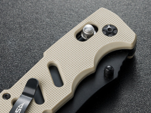 FLISSA Folding Pocket Knife with Glass Breaker and Seatbelt Cutter
