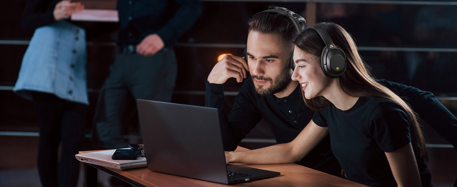 Noise Cancelling Bluetooth Headphones