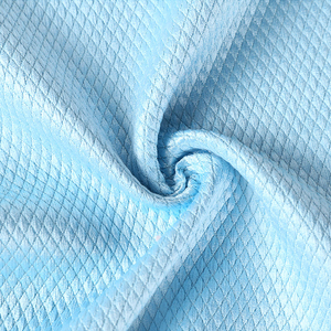unique fish scale pattern, more easy to clean the dust