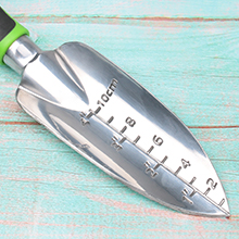 hand trowel