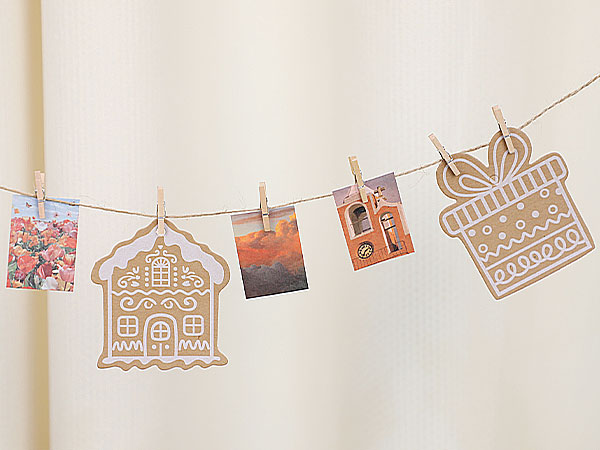 Hanging Photoes for Display
