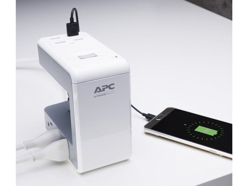 P6U4W with LED light on while charging a smartphone