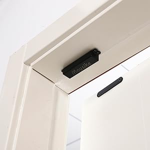 closet door magnet
