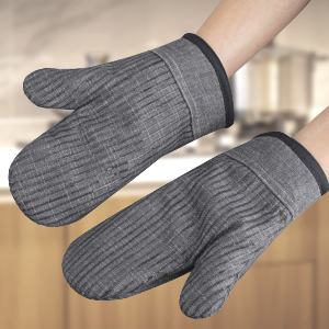 oven mitts