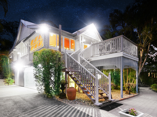 Onforu 2 Pack 100W LED Flood Light with Plug 700W Equiv