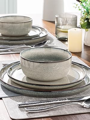 PLATES AND BOWLS SET
