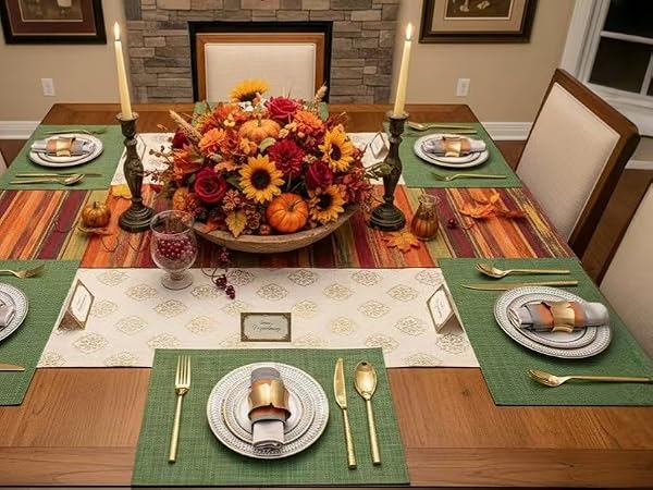 green placemats