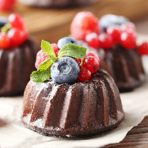 mini bundt cake pans for baking
