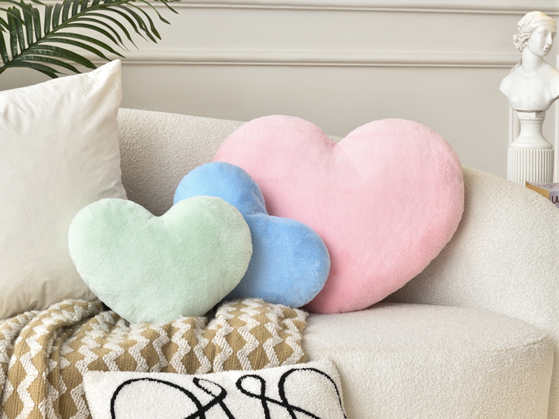 heart pillow
