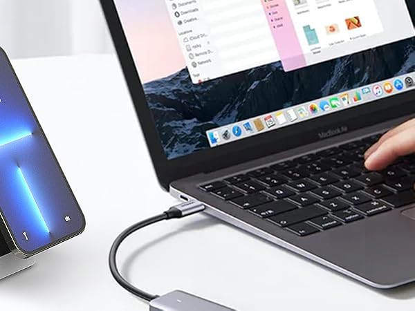 3-in-1 cube wireless charger