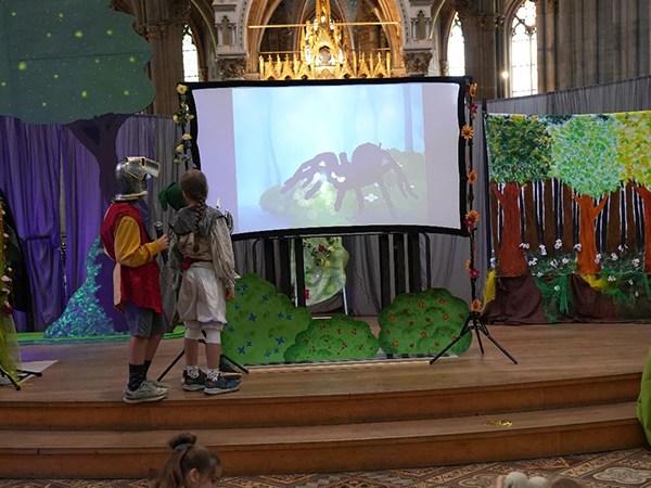 projector screen