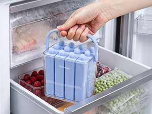 Mmkszaee 12 Individual Lidded Silicone Ice Cube Trays, 2-in-1 Popsicles