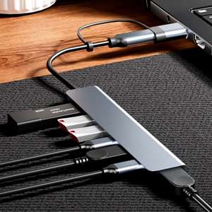 USB C Hub
